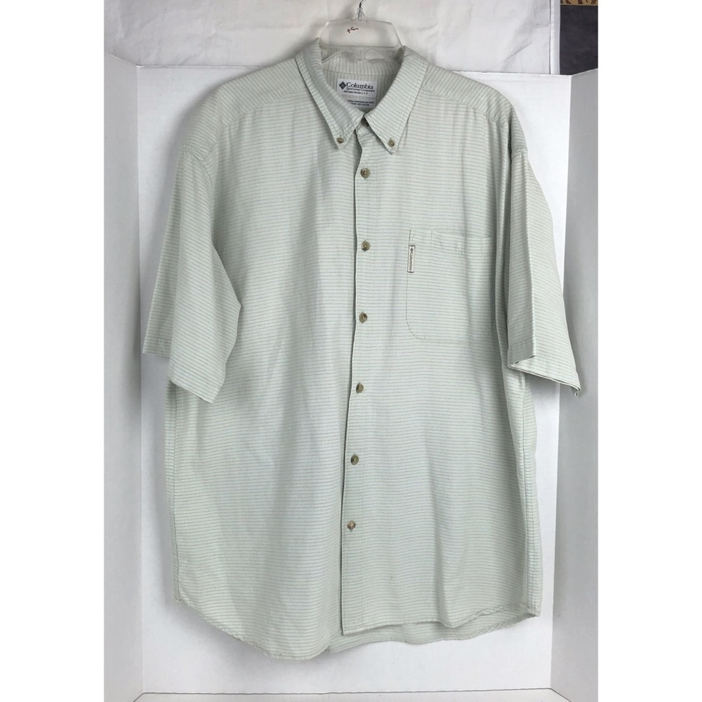 Light Green Columbia Button-Down 💜HP! 💜